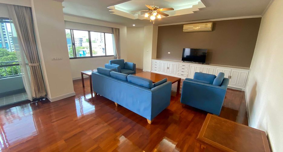 For rent 3 ベッドルーム condo in Watthana, Bangkok