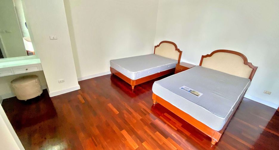 For rent 3 ベッドルーム condo in Watthana, Bangkok
