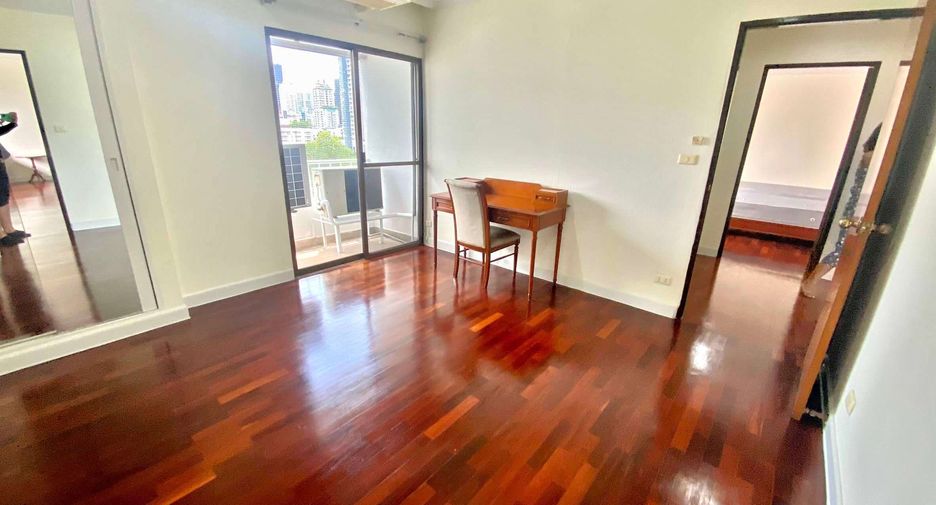 For rent 3 ベッドルーム condo in Watthana, Bangkok