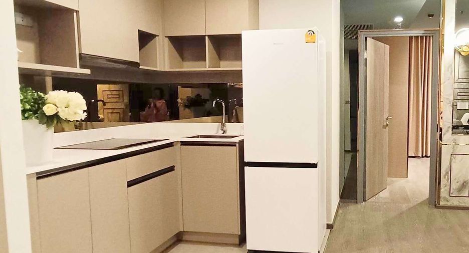 For rent 2 bedrooms condo in Khlong Toei, Bangkok