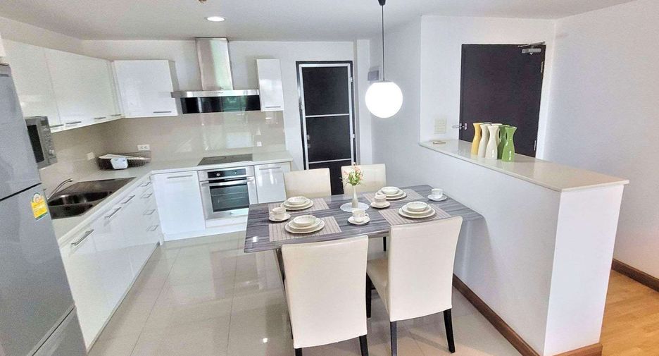 For rent 2 ベッドルーム condo in Watthana, Bangkok