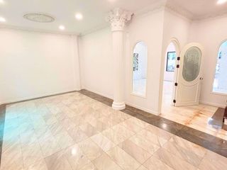出租 4 卧室 独立屋 在 Khlong Toei, 曼谷