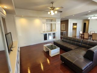 Wohnung zur Miete mit 3 Zimmer in Watthana, Bangkok