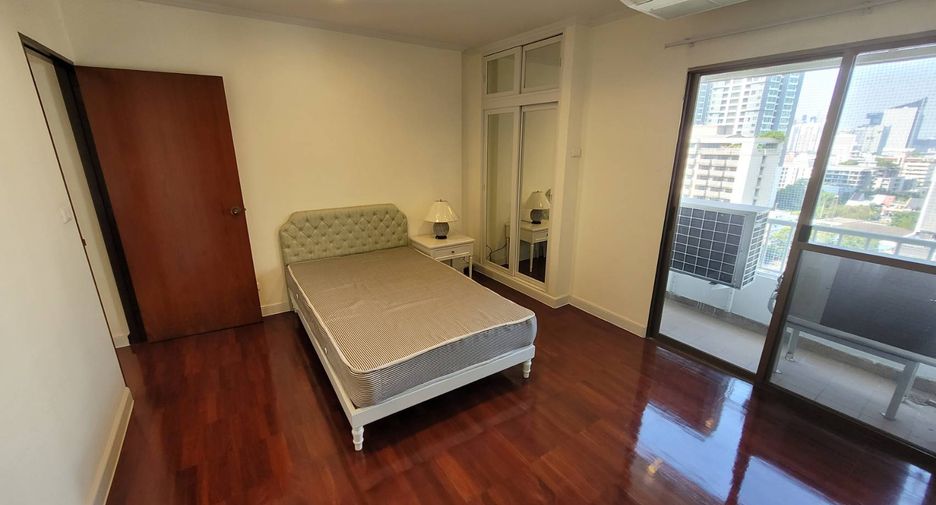 Wohnung zur Miete mit 3 Zimmer in Watthana, Bangkok