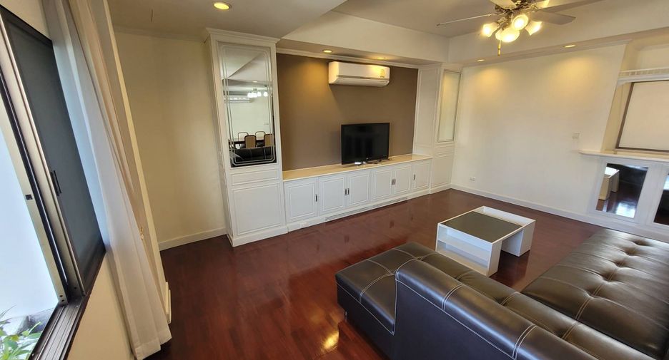 Wohnung zur Miete mit 3 Zimmer in Watthana, Bangkok