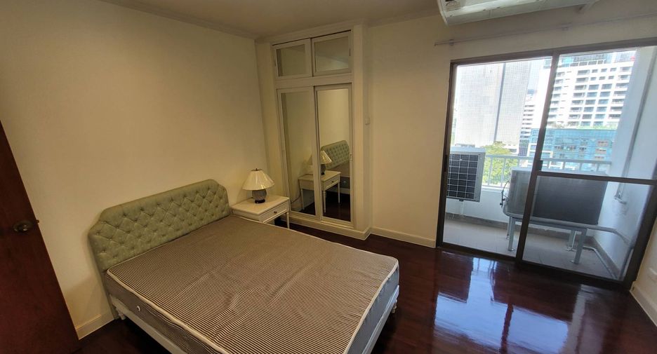 Wohnung zur Miete mit 3 Zimmer in Watthana, Bangkok
