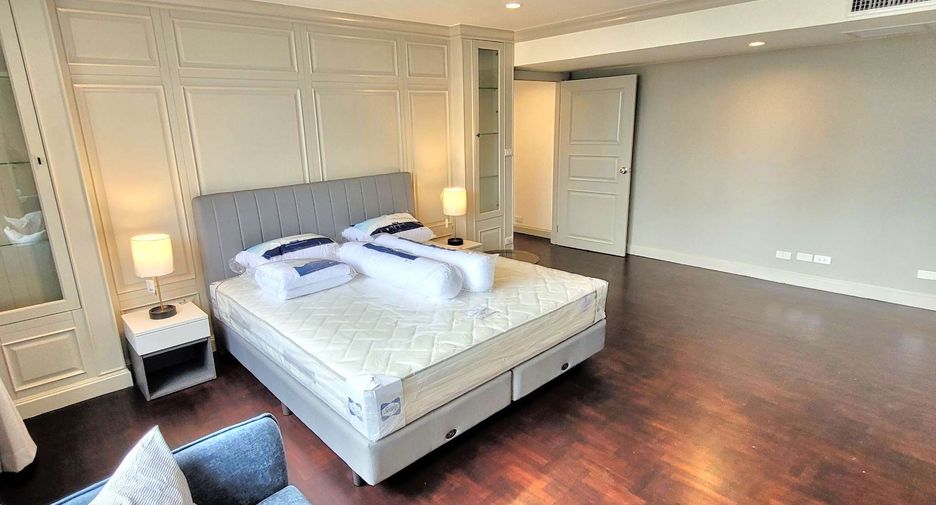 For rent 2 ベッドルーム condo in Watthana, Bangkok