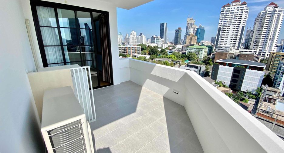 For rent 2 ベッドルーム condo in Watthana, Bangkok