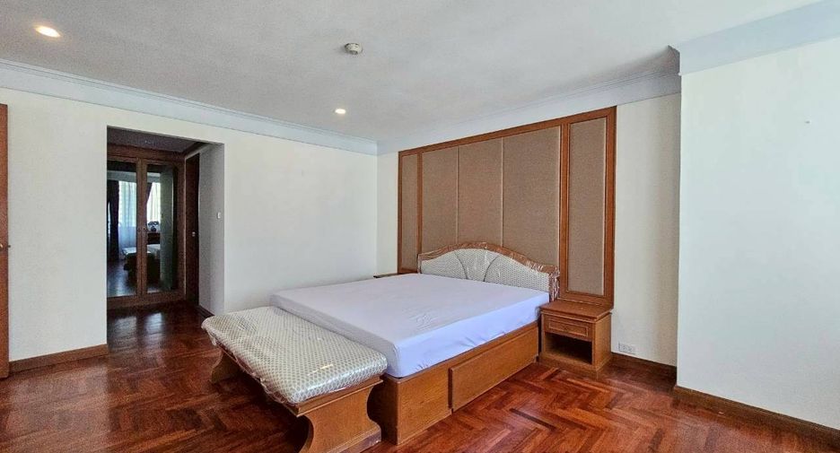 Condo en alquiler de 2 habitaciones en Khlong Toei, Bangkok
