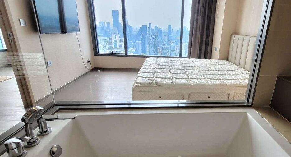 For rent 1 bed condo in Watthana, Bangkok