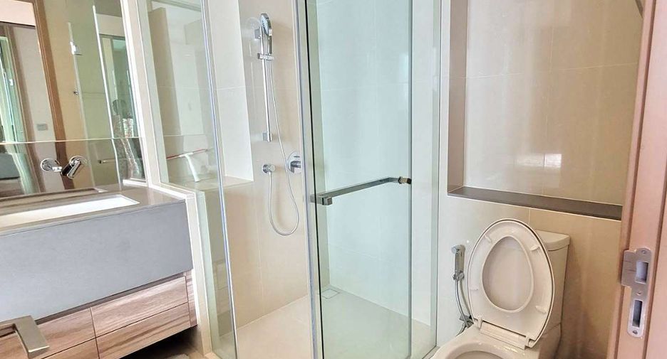For rent 1 bed condo in Watthana, Bangkok