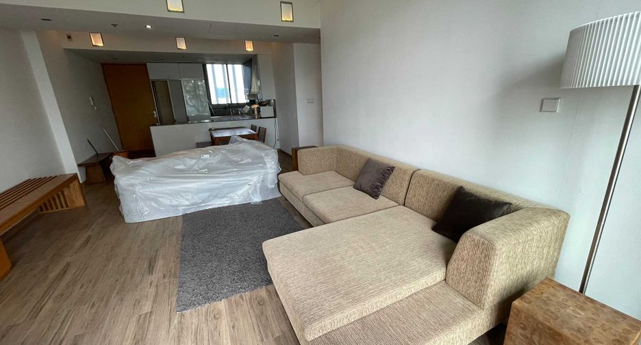 For rent 2 bedrooms condo in Sathon, Bangkok
