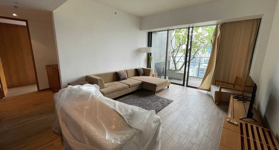 For rent 2 bedrooms condo in Sathon, Bangkok
