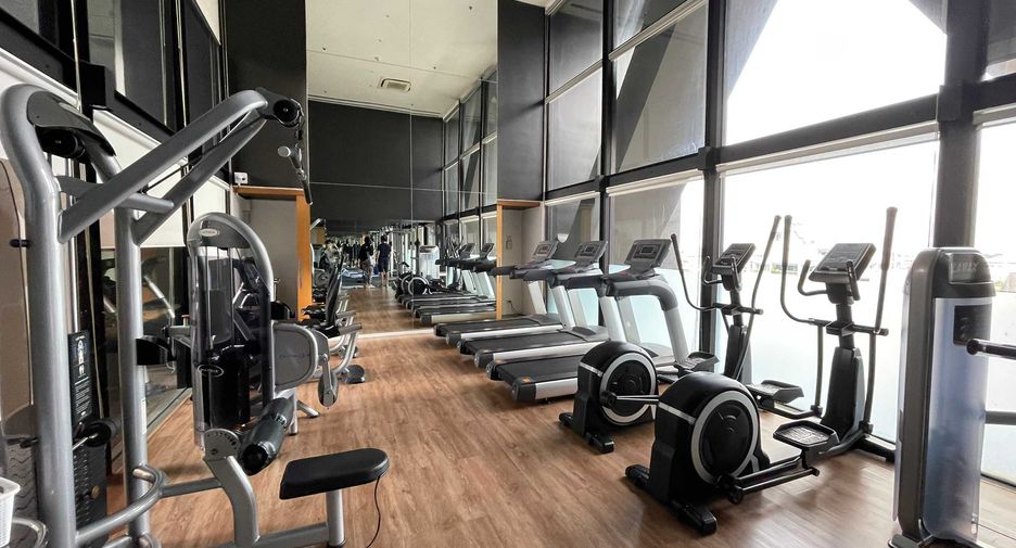 For rent 2 bedrooms condo in Sathon, Bangkok