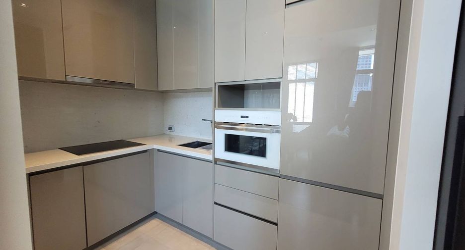 For rent and for sale 2 bedrooms condo in Khlong Toei, Bangkok