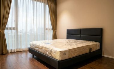 For rent and for sale 2 bedrooms condo in Khlong Toei, Bangkok