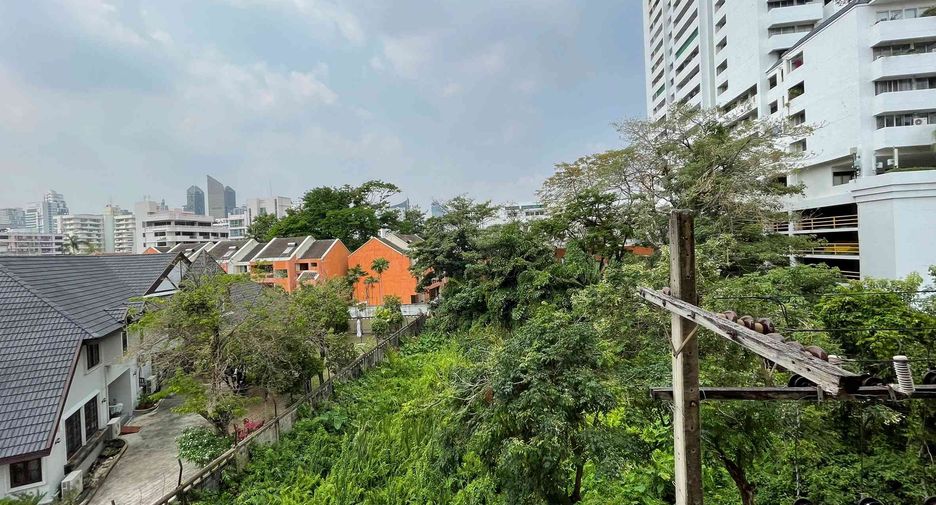 Wohnung zur Miete mit 3 Zimmer in Watthana, Bangkok