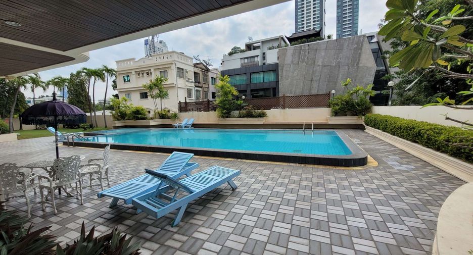 Wohnung zur Miete mit 3 Zimmer in Watthana, Bangkok
