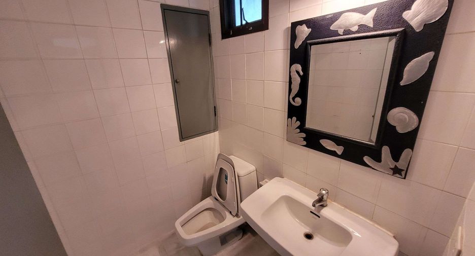 Wohnung zur Miete mit 3 Zimmer in Watthana, Bangkok