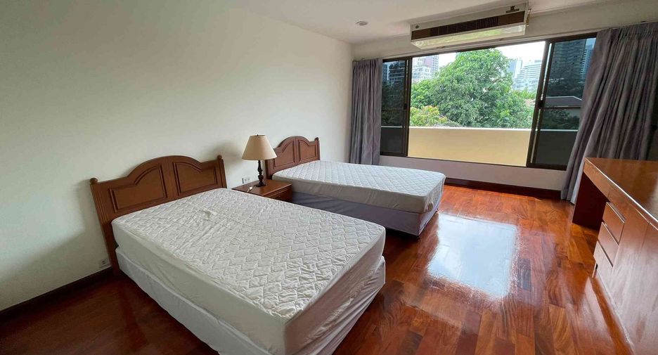 Wohnung zur Miete mit 3 Zimmer in Watthana, Bangkok