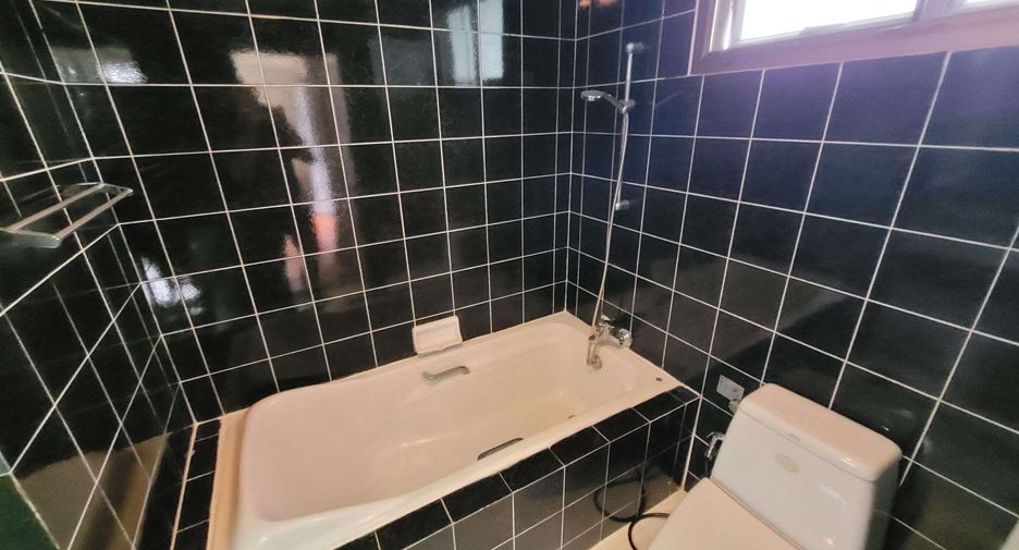 Wohnung zur Miete mit 3 Zimmer in Watthana, Bangkok