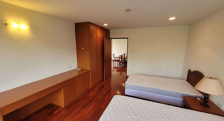 Wohnung zur Miete mit 3 Zimmer in Watthana, Bangkok