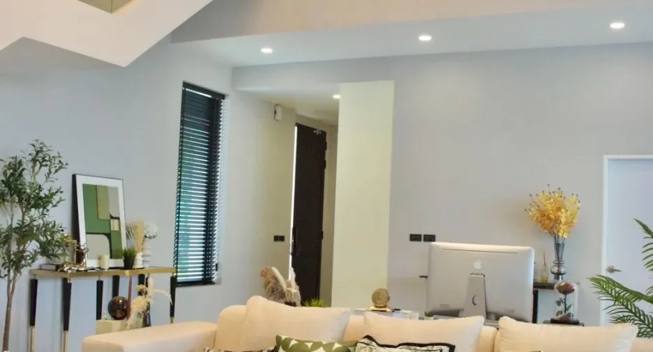 Villa en venta de 4 habitaciones en Huay Yai, Pattaya