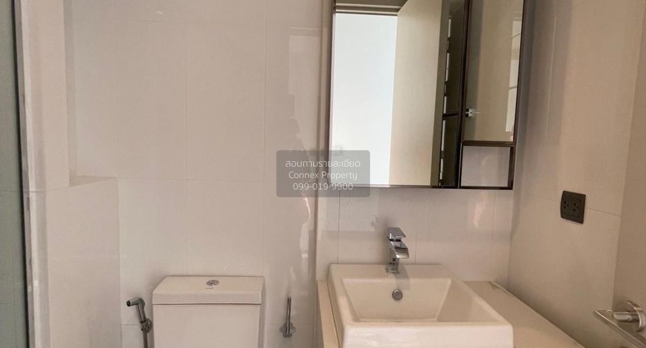 For rent 1 bed condo in Phra Khanong, Bangkok