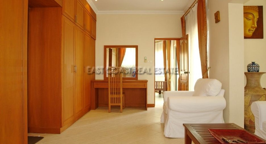 For rent 3 bedrooms house in East Pattaya, Pattaya