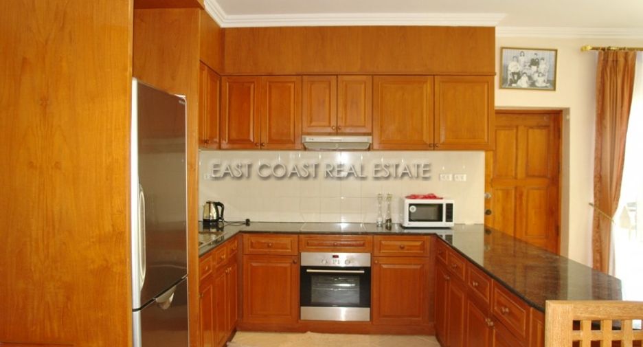 For rent 3 bedrooms house in East Pattaya, Pattaya