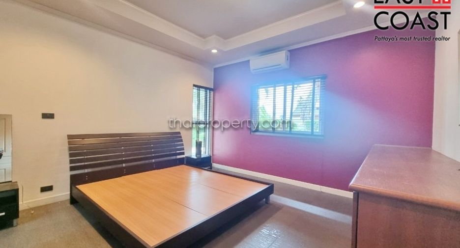 Casa en alquiler de 3 habitaciones en East Pattaya, Pattaya