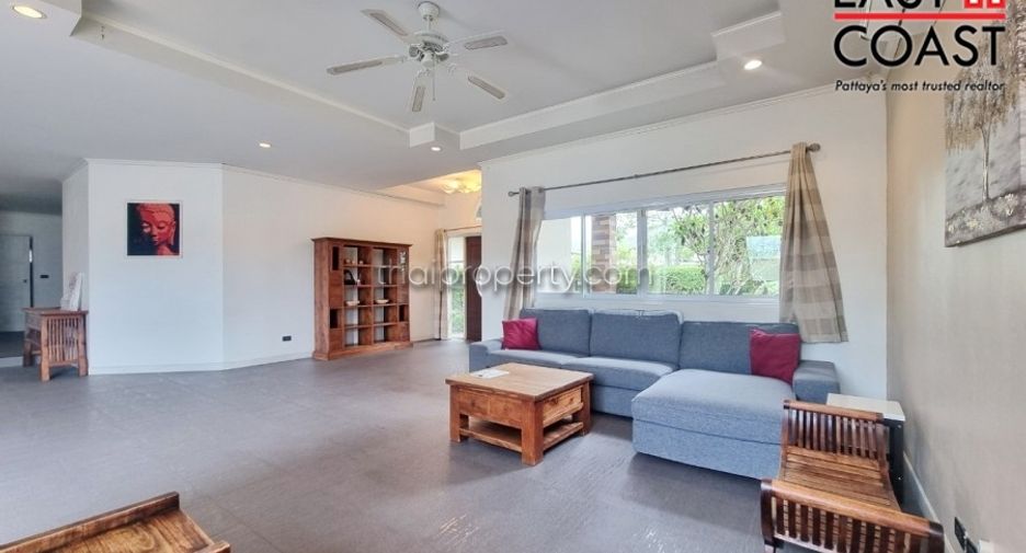 Casa en alquiler de 3 habitaciones en East Pattaya, Pattaya