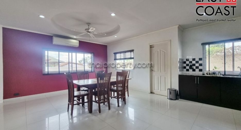 Casa en alquiler de 3 habitaciones en East Pattaya, Pattaya