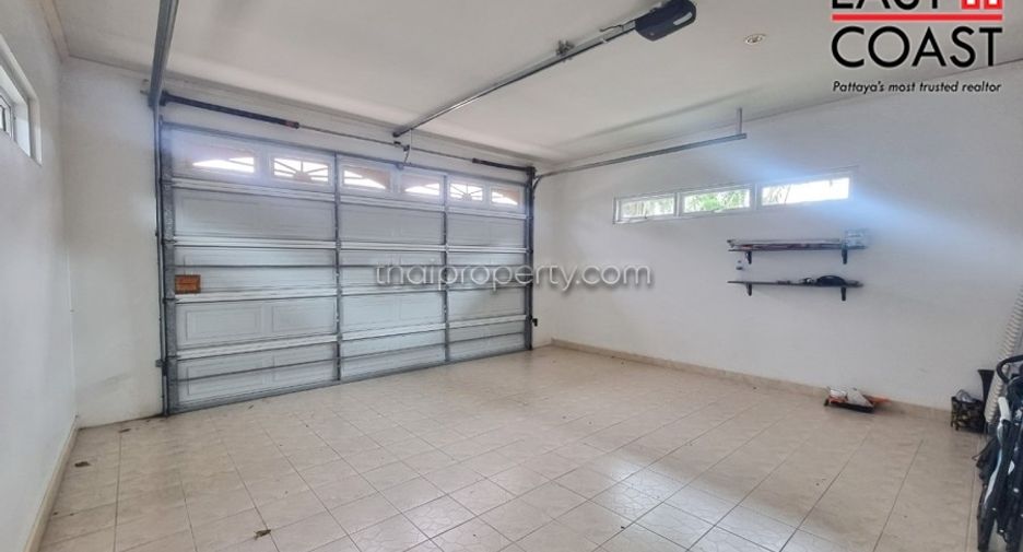 Casa en alquiler de 3 habitaciones en East Pattaya, Pattaya