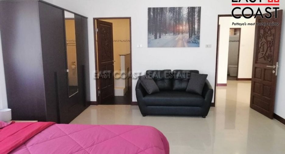 Haus zur Miete mit 3 Zimmer in Bang Lamung, Chonburi