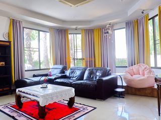 Haus zur Miete mit 6 Zimmer in Bang Lamung, Chonburi