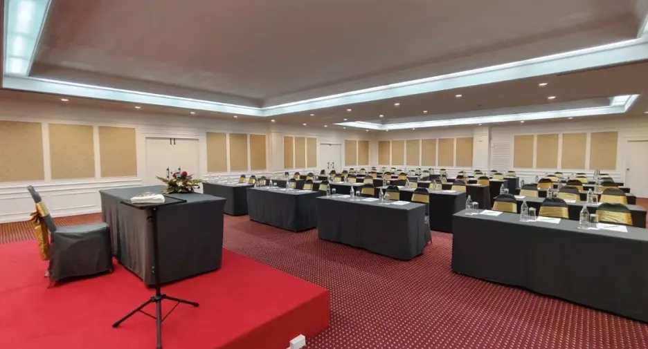 À vendre 100 chambres hôtel à East Pattaya, Pattaya