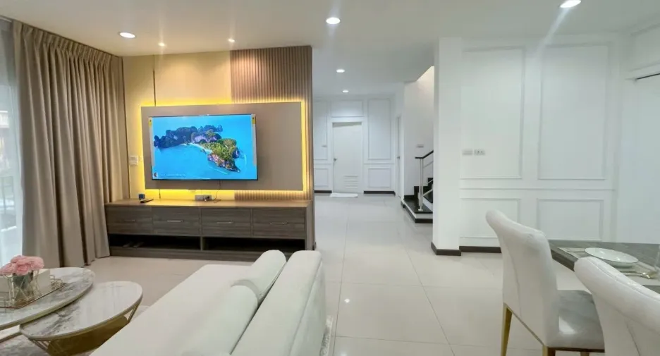 For sale and for rent 4 bedrooms house in Bang Bua Thong, Nonthaburi