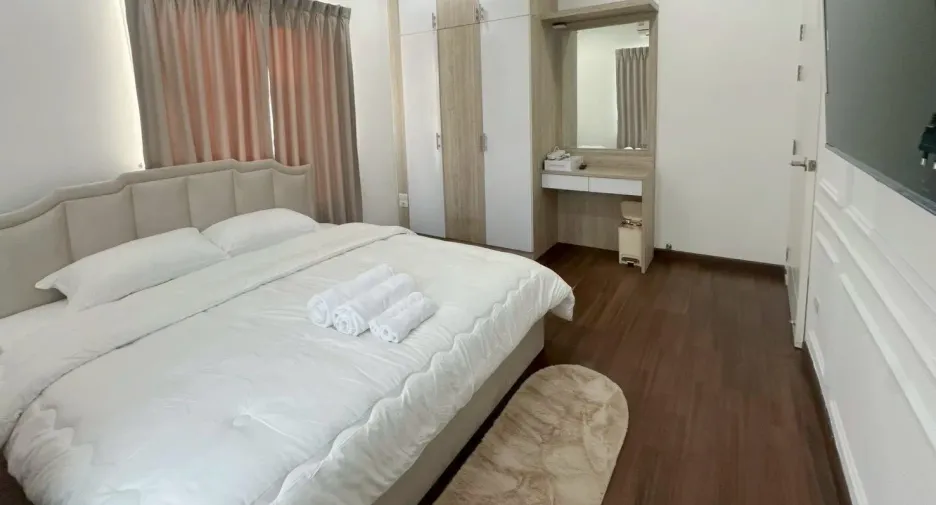 For sale and for rent 4 bedrooms house in Bang Bua Thong, Nonthaburi