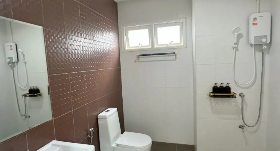 For sale and for rent 4 bedrooms house in Bang Bua Thong, Nonthaburi