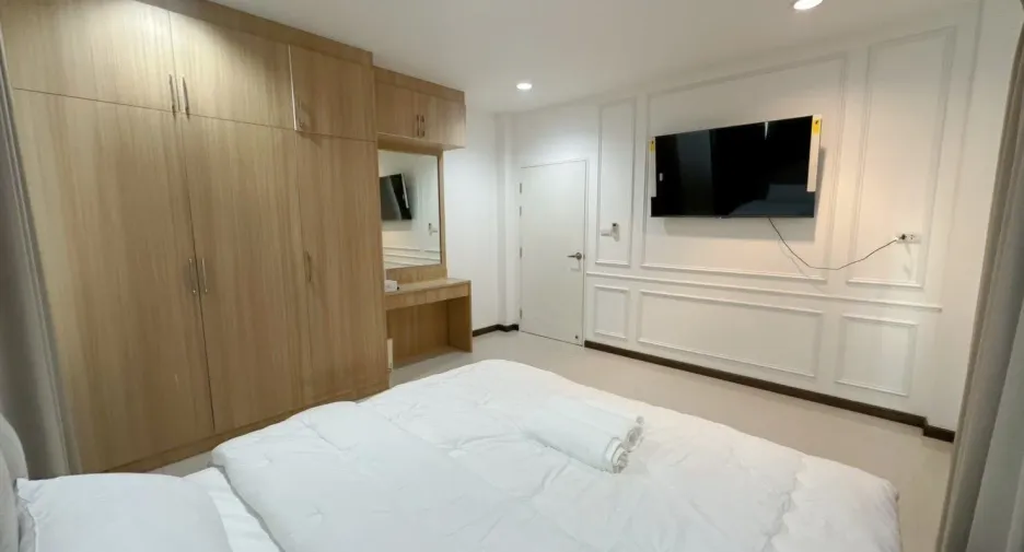 For sale and for rent 4 bedrooms house in Bang Bua Thong, Nonthaburi
