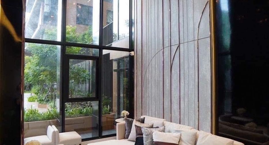 Condo en alquiler de 1 habitaciones en Huai Khwang, Bangkok