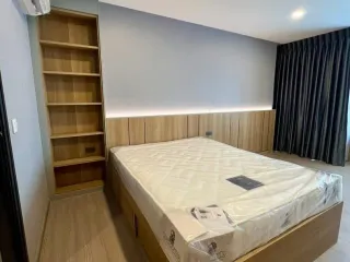 For rent studio condo in Khlong Toei, Bangkok
