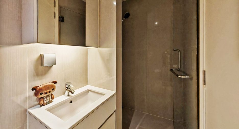 Condo en alquiler de 2 habitaciones en Watthana, Bangkok