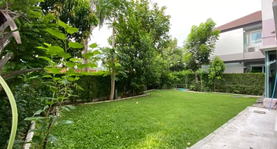 Casa en venta de 4 habitaciones en Khan Na Yao, Bangkok