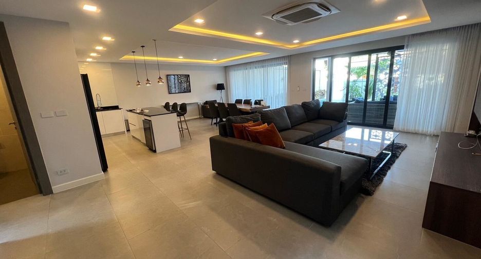 For sale 3 ベッドルーム villa in Jomtien, Pattaya