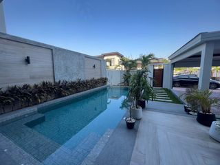For sale 3 bedrooms villa in Bang Lamung, Chonburi