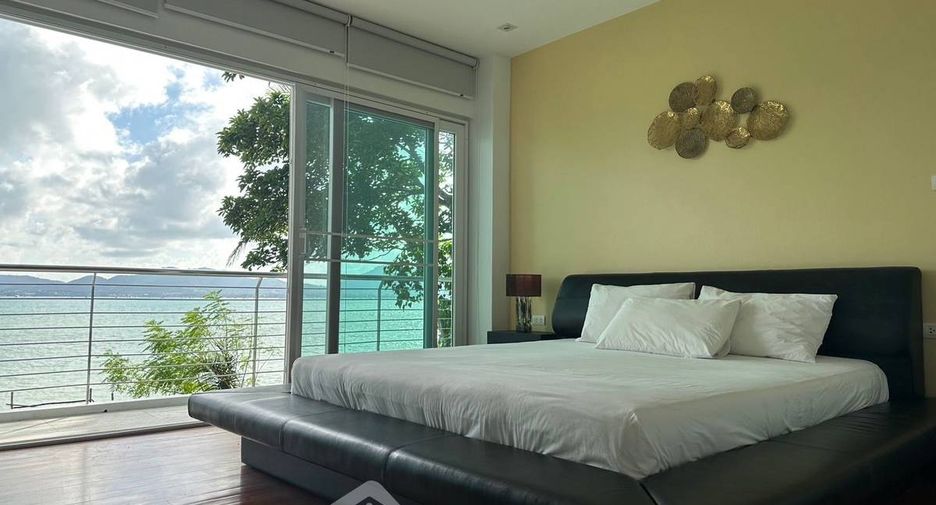 For rent 3 bedrooms condo 
