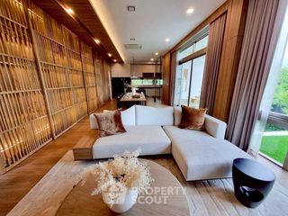 Haus zur Miete mit 4 Zimmer in Saphan Sung, Bangkok