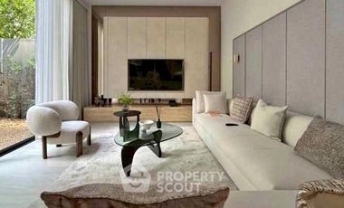 For rent 4 bedrooms house in Bang Kapi, Bangkok